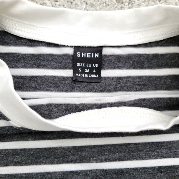 ✨SHEIN EZwear Striped Print Heart Patched Batwing Sleeve Tee✨ - Picture 3 of 6